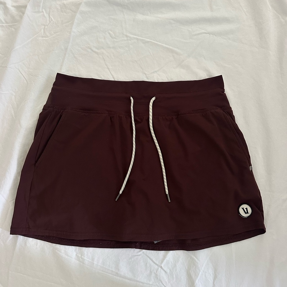Vuori Mini Skort in Deep Burgundy with White Drawstring